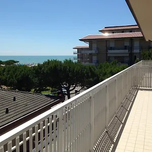 Gallo - Walterigato Per Solo Famiglie Appartamento Lido di Jesolo